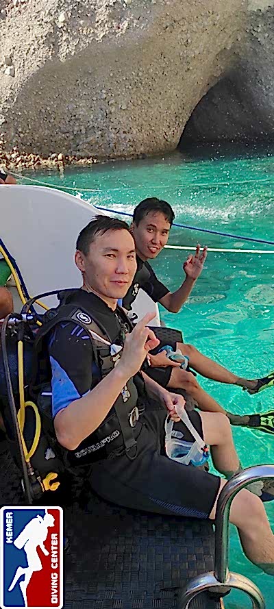 DivingKemer08.jpg