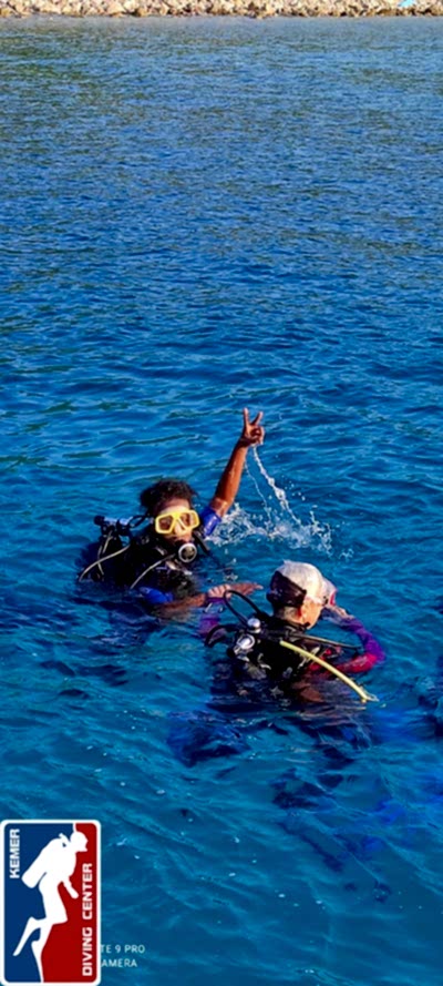 DivingKemer17.jpg