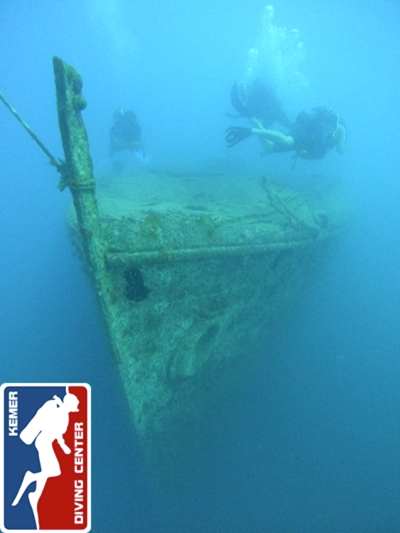 DivingKemer21.jpg